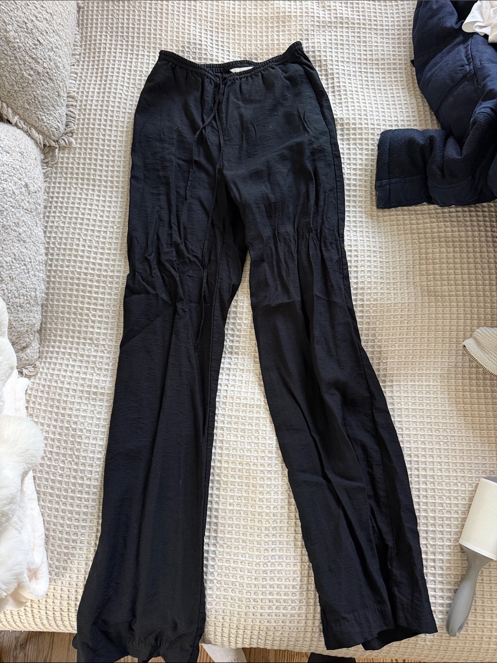 Black Wide-Leg Pull-On Pants